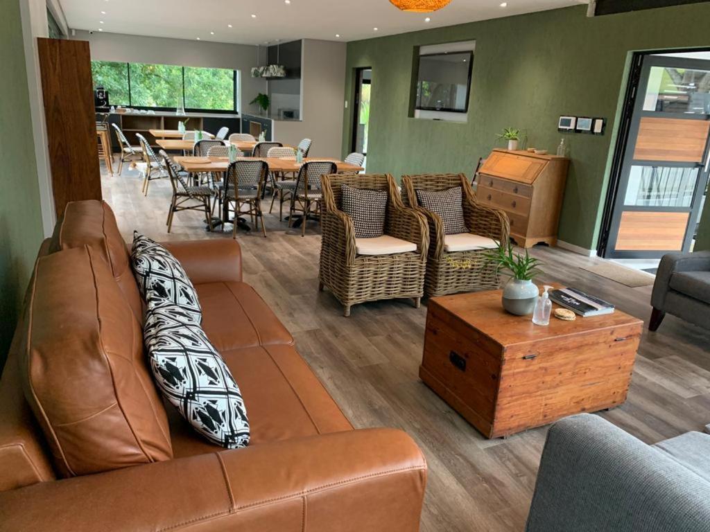 Coral Wood Self Catering Suites And B&B East London Luaran gambar