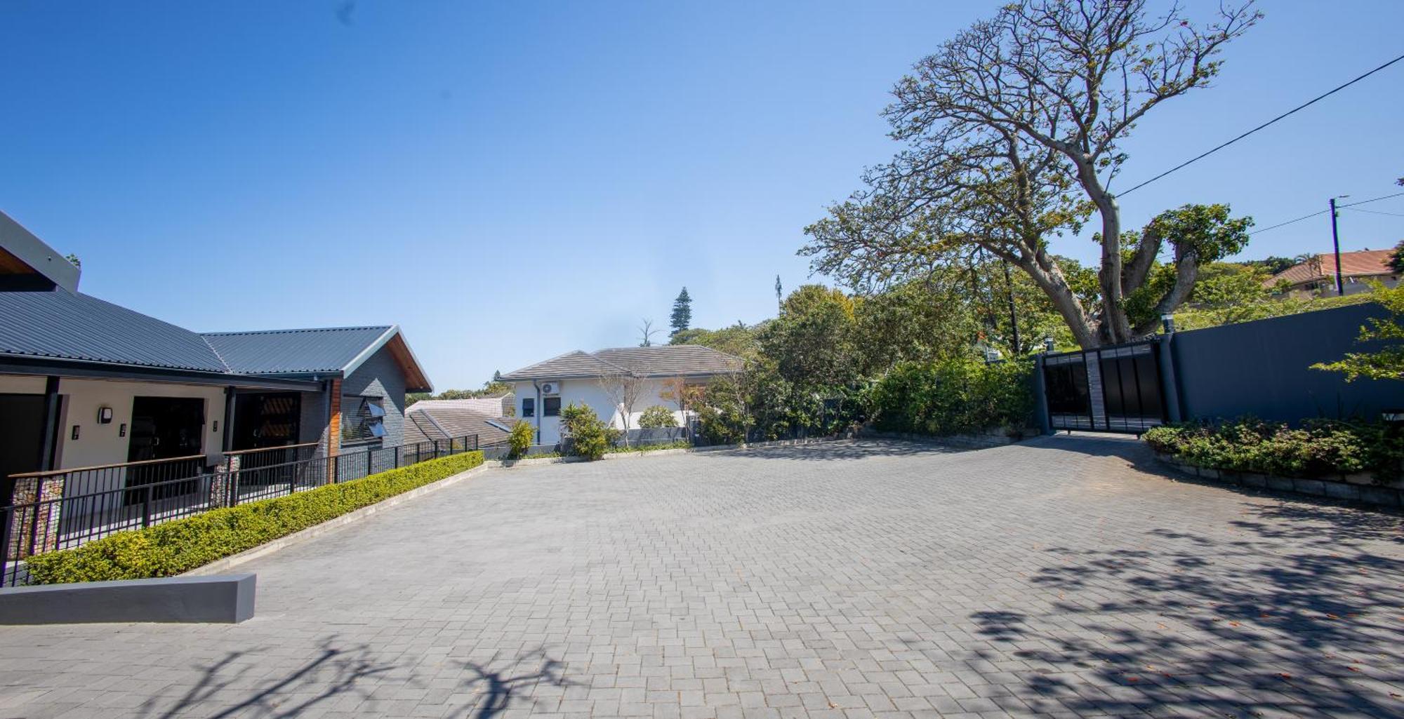 Coral Wood Self Catering Suites And B&B East London Luaran gambar